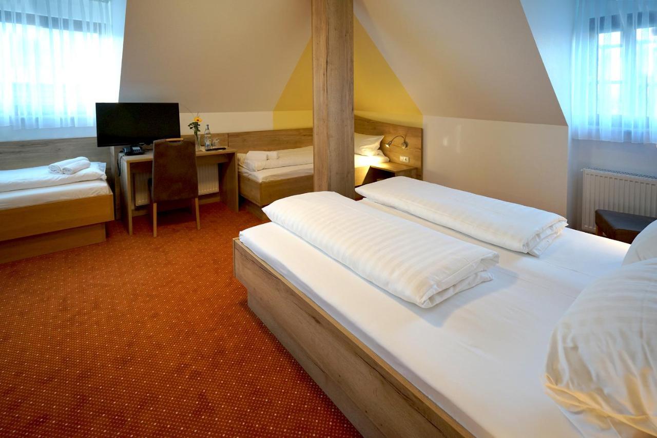 Hotel Gasthof Zum Biber Motten Exterior foto